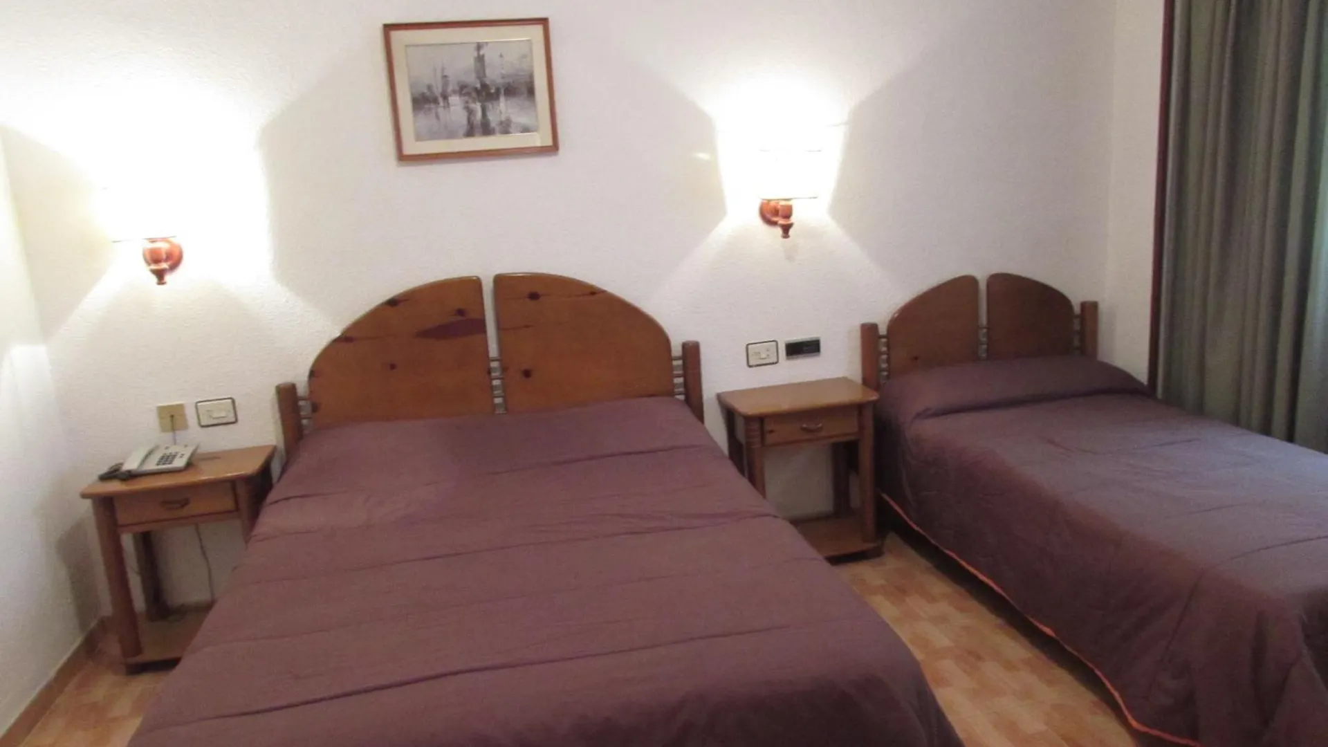 Hotel Elena Maria Granada